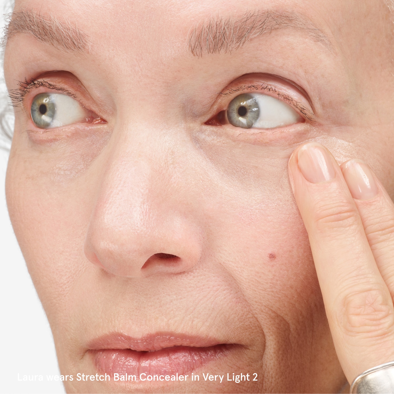 STRETCH CONCEALER (CORRECTOR PARA OJOS CON COBERTURA EFECTO HIDRATANTE)